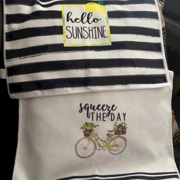 Set of 2 Watercolor Stripes Lemon Kitchen Dish Towels Squeeze The Day 18 x 26 in - Picture 1 of 7